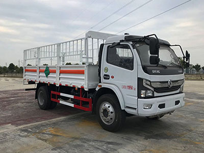 国六东风多利卡气瓶运输车