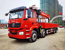 国六陕汽德龙前四后八随车吊