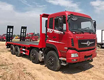 国六东风‬‬D7前四后八平板‬‬车