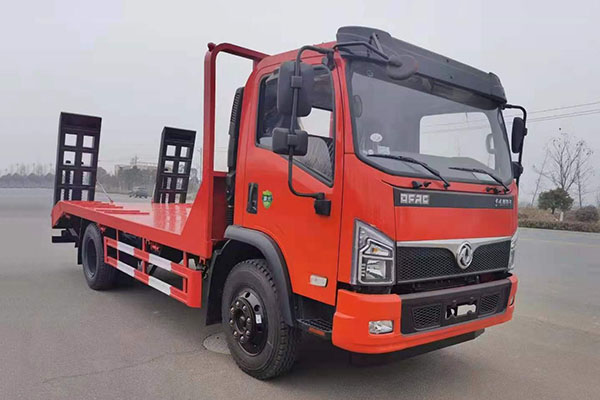 国六东风福瑞卡平板运输车