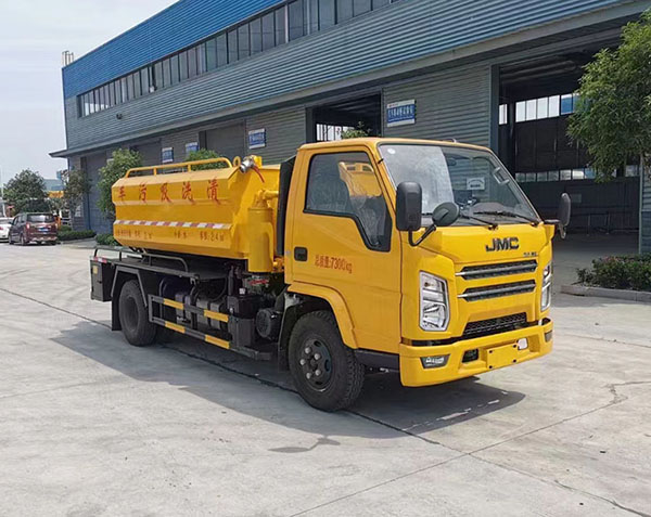 江铃顺达清洗吸污车