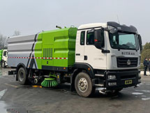 国六重汽汕德卡洗扫车