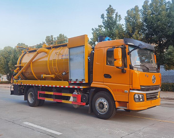 国六陕汽轩德清洗吸污车
