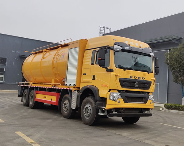 国六重汽豪沃前四后八清洗吸污车