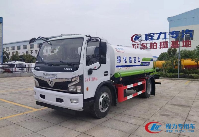 国六东风福瑞卡F7新款9.2立方洒水车