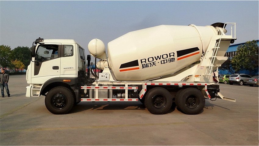 福田瑞沃8-12方搅拌车