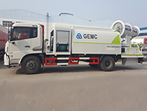 东风100米多功能雾炮抑尘车